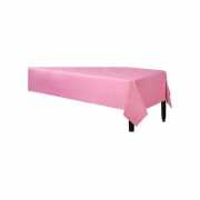 Feestartikelen roze tafelkleed 140 x 240 cm