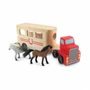 Paardenvrachtwagen met paarden