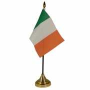 Ierland vlaggetje met standaard