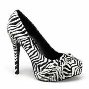 Zebra pumps fluweel look