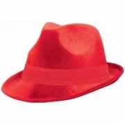 Rode suede hoeden