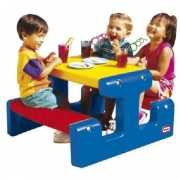 Gekleurde kinder picknick tafel